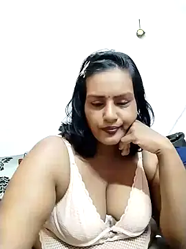 NWC4LYF online show from October 2025 06:16:02 AM