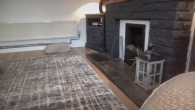 Snapshot of Bustyblondebabe32 chatting on March 2025 12:12:01 PM Bustyblondebabe32 online show from March 2025 12:12:01 PM