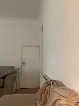 Snapshot of Bustyblondebabe32 chatting on March 2025 02:25:02 PM Bustyblondebabe32 online show from March 2025 02:25:02 PM