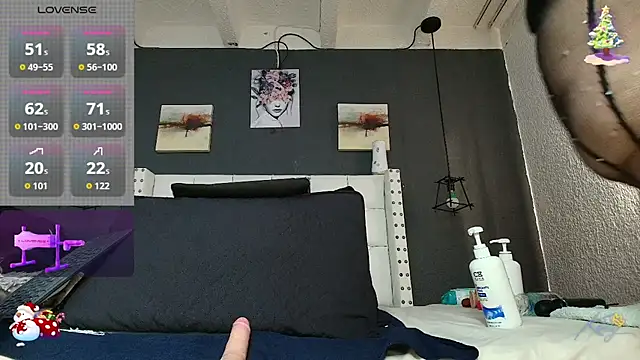 hazel milf online show from December 2025 12:33:02 PM