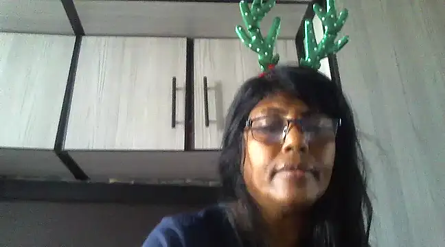 Snapshot of MsAttitude chatting on December 2024 08:45:02 AM MsAttitude online show from December 2024 08:45:02 AM