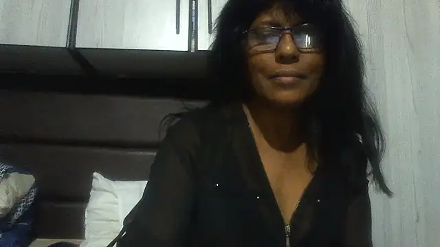 Snapshot of MsAttitude chatting on December 2024 07:00:02 PM MsAttitude online show from December 2024 07:00:02 PM