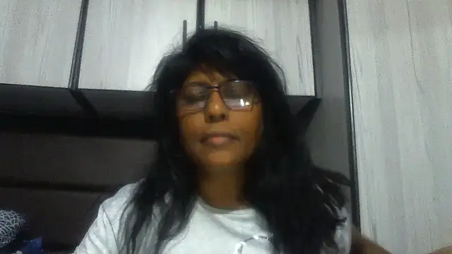 Snapshot of MsAttitude chatting on December 2024 08:17:02 PM MsAttitude online show from December 2024 08:17:02 PM