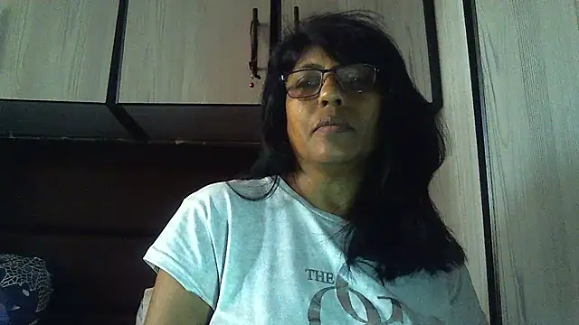 Snapshot of MsAttitude chatting on January 2025 11:02:01 AM MsAttitude online show from January 2025 11:02:01 AM