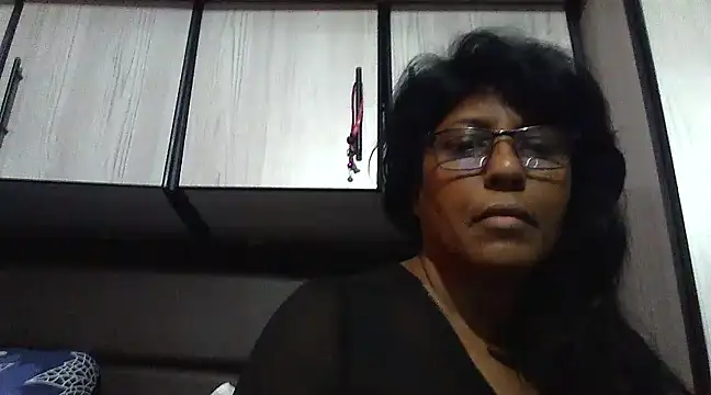 Snapshot of MsAttitude chatting on January 2025 02:52:01 PM MsAttitude online show from January 2025 02:52:01 PM
