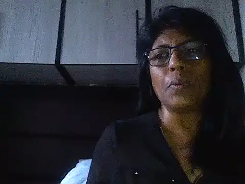 Snapshot of MsAttitude chatting on January 2025 10:18:02 AM MsAttitude online show from January 2025 10:18:02 AM