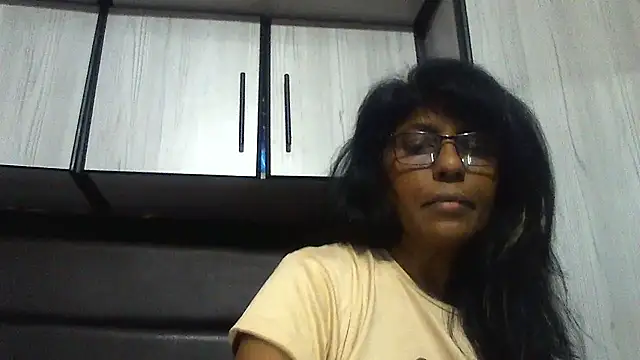 Snapshot of MsAttitude chatting on February 2025 02:56:02 PM MsAttitude online show from February 2025 02:56:02 PM