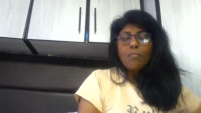 Snapshot of MsAttitude chatting on February 2025 08:57:01 AM MsAttitude online show from February 2025 08:57:01 AM