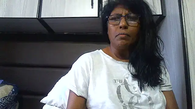 Snapshot of MsAttitude chatting on February 2025 11:36:01 AM MsAttitude online show from February 2025 11:36:01 AM