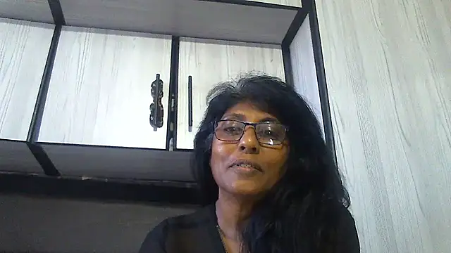 Snapshot of MsAttitude chatting on February 2025 08:19:02 AM MsAttitude online show from February 2025 08:19:02 AM
