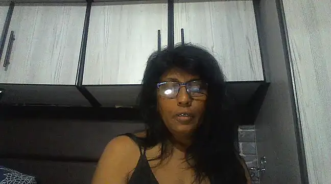Snapshot of MsAttitude chatting on March 2025 06:45:02 PM MsAttitude online show from March 2025 06:45:02 PM