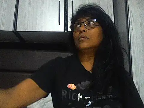 Snapshot of MsAttitude chatting on March 2025 07:01:02 PM MsAttitude online show from March 2025 07:01:02 PM