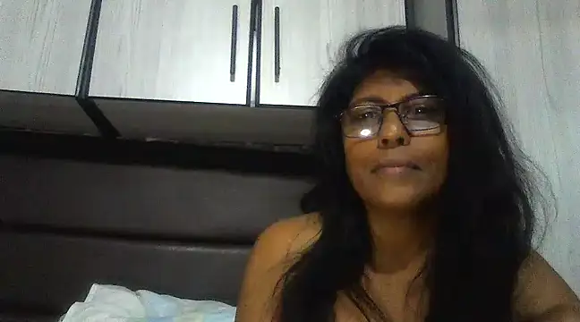 Snapshot of MsAttitude chatting on March 2025 05:27:01 PM MsAttitude online show from March 2025 05:27:01 PM