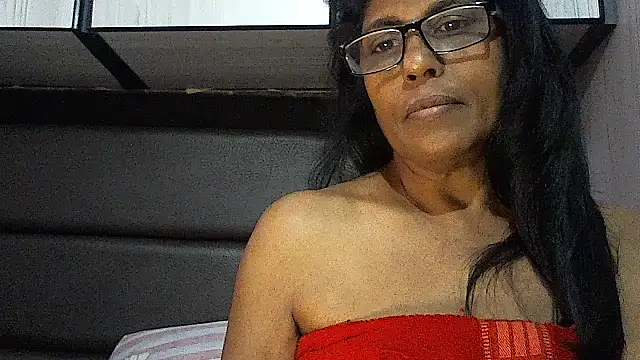 Snapshot of MsAttitude chatting on September 2025 10:59:01 AM MsAttitude online show from September 2025 10:59:01 AM