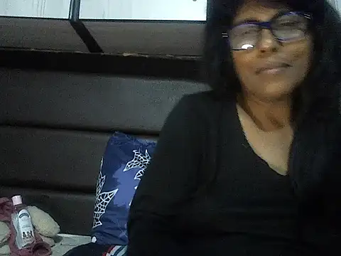 Snapshot of MsAttitude chatting on October 2025 06:58:02 AM MsAttitude online show from October 2025 06:58:02 AM