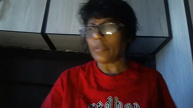 MsAttitude online show from December 2025 06:17:02 AM