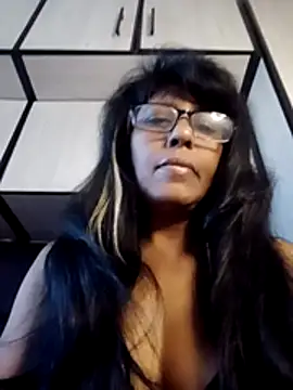 Snapshot of MsAttitude chatting on July 2026 07:57:01 AM MsAttitude online show from July 2026 07:57:01 AM
