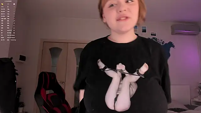 LisaLaas online show from December 2024 12:26:01 PM