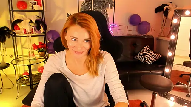 Snapshot of MistyBarnes chatting on December 2024 09:19:02 AM MistyBarnes online show from December 2024 09:19:02 AM