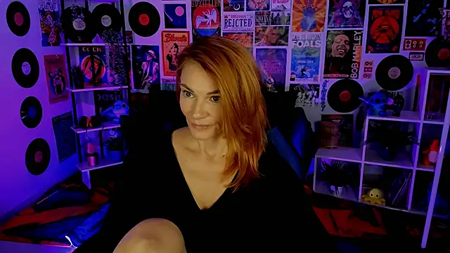 Snapshot of MistyBarnes chatting on December 2024 08:26:02 AM MistyBarnes online show from December 2024 08:26:02 AM