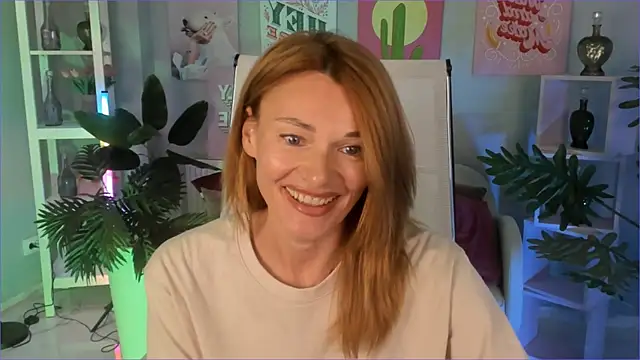 Snapshot of MistyBarnes chatting on September 2025 02:17:01 PM MistyBarnes online show from September 2025 02:17:01 PM