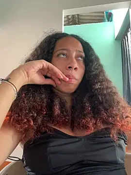 Miley and Vash online show from January 2025 07:59:02 PM