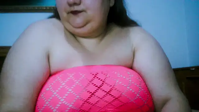 Snapshot of nicholle chatting on January 2026 02:37:01 AM nicholle online show from January 2026 02:37:01 AM