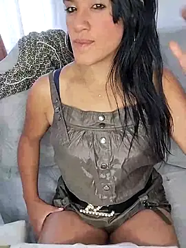 zhayra rose online show from February 2025 09:21:02 PM