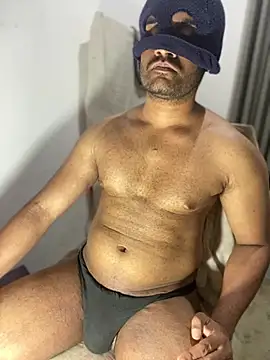 Snapshot of Lahirumadu2 chatting on March 2026 02:21:02 PM Lahirumadu2 online show from March 2026 02:21:02 PM