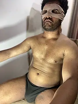 Snapshot of Lahirumadu2 chatting on April 2026 05:19:02 AM Lahirumadu2 online show from April 2026 05:19:02 AM