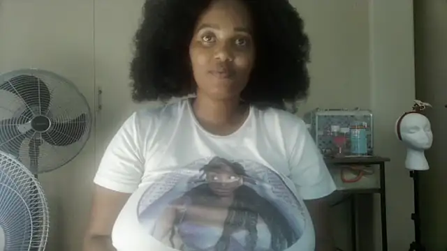 Snapshot of Charlie-Crawford chatting on February 2026 04:48:01 PM Charlie-Crawford online show from February 2026 04:48:01 PM