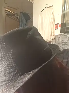 dominatrixredsonyja online show from December 2024 06:39:01 PM