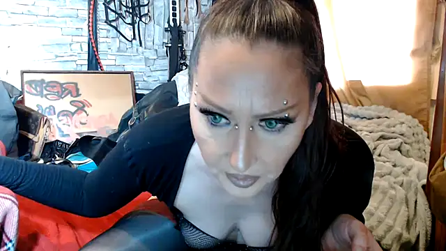 dominatrixredsonyja online show from June 2026 03:43:02 AM
