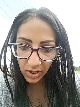 Snapshot of alma_blue chatting on December 2024 03:20:02 PM alma blue online show from December 2024 03:20:02 PM