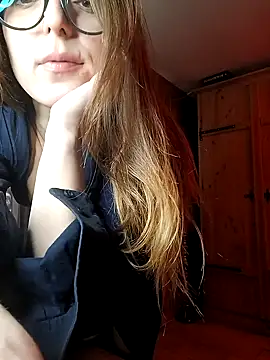 dolcehelena993 online show from January 2025 01:22:02 PM