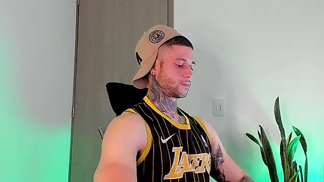 Snapshot of _jamesleandros1 chatting on March 2026 02:59:01 AM jamesleandros1 online show from March 2026 02:59:01 AM