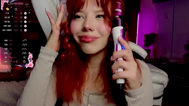 Snapshot of Juliette_Sunshine chatting on December 2024 10:21:01 PM Juliette Sunshine online show from December 2024 10:21:01 PM