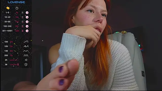 Snapshot of Juliette_Sunshine chatting on March 2025 08:08:01 AM Juliette Sunshine online show from March 2025 08:08:01 AM