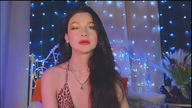 Snapshot of Funny_Bunny chatting on March 2025 02:30:02 AM Funny Bunny online show from March 2025 02:30:02 AM