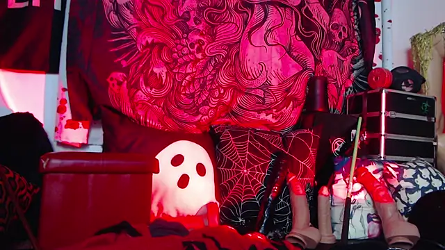 Silentmary online show from April 2026 02:49:02 AM