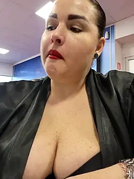 GeorgiaLerox online show from March 2025 12:40:02 PM