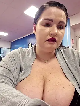 GeorgiaLerox online show from January 2026 01:48:01 PM