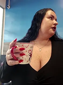 GeorgiaLerox online show from April 2026 01:05:02 PM