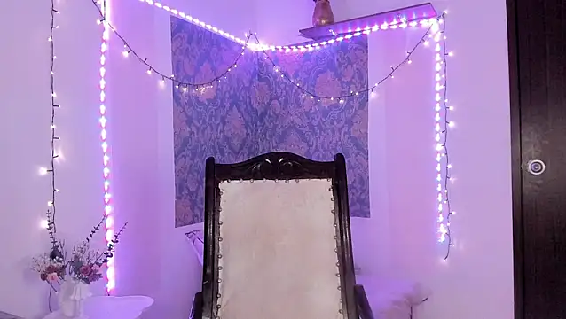 Eva Lee  online show from March 2026 09:39:02 AM