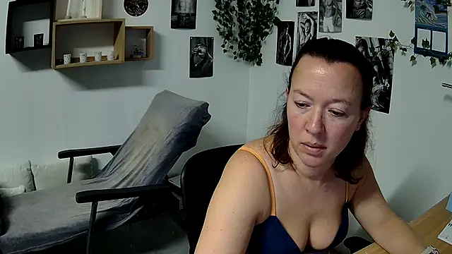 Snapshot of AnyaKrey@xh chatting on January 2025 06:19:01 PM AnyaKreyxh online show from January 2025 06:19:01 PM