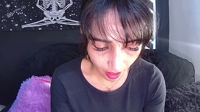 Snapshot of EvangelineCors chatting on March 2025 06:58:02 PM EvangelineCors online show from March 2025 06:58:02 PM