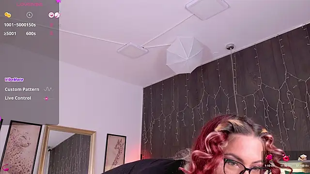 Snapshot of CindeFucknRella chatting on September 2025 04:57:01 AM CindeFucknRella online show from September 2025 04:57:01 AM