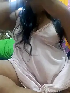 Snapshot of chubby_wife chatting on January 2025 11:31:01 AM chubby wife online show from January 2025 11:31:01 AM