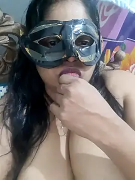 Snapshot of chubby_wife chatting on January 2025 12:06:02 AM chubby wife online show from January 2025 12:06:02 AM