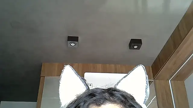 Snapshot of Skinny-Kitten chatting on October 2025 06:10:01 PM Skinny-Kitten online show from October 2025 06:10:01 PM